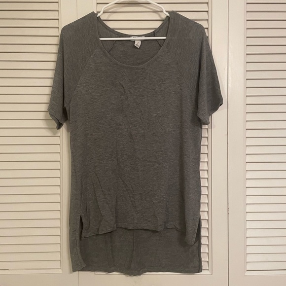 529. Old Navy Basic Short Sleeved Casual Shirt - Picture 1 of 4